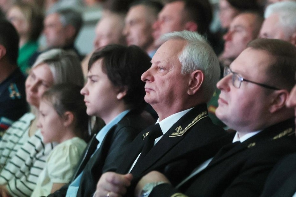 «Работаем!»