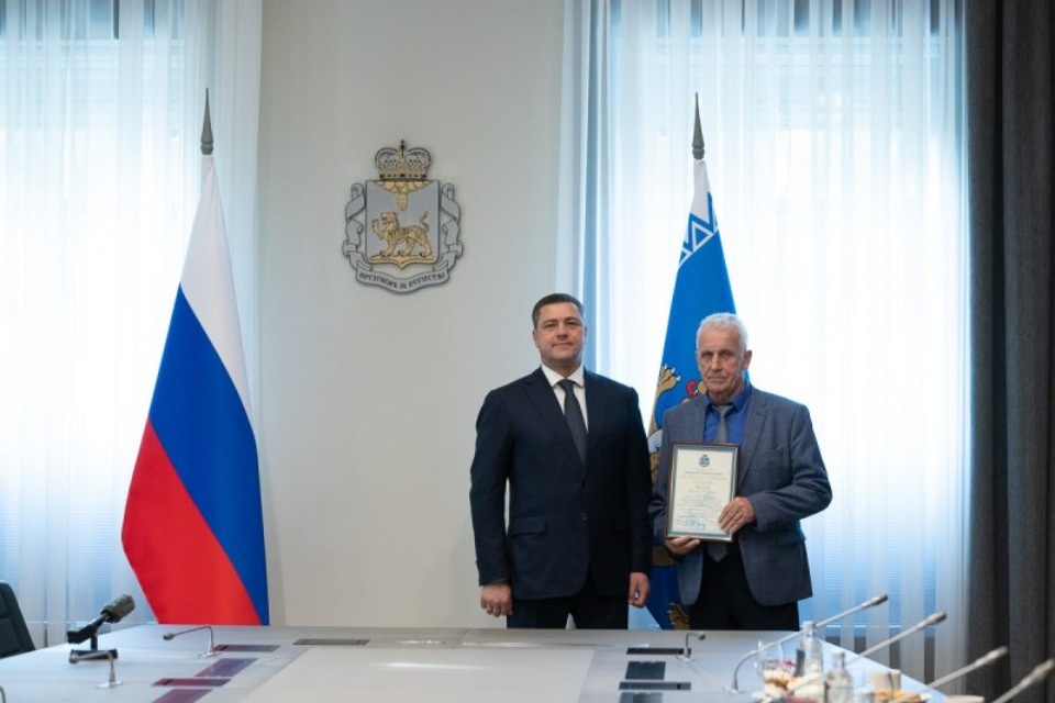 Особую роль пожилых людей в развитии Псковской области отметил Михаил Ведерников