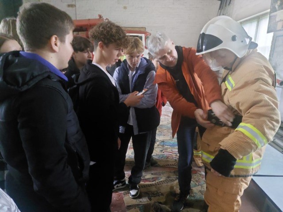 Профпробы для школьников стартовали в Псковской области 