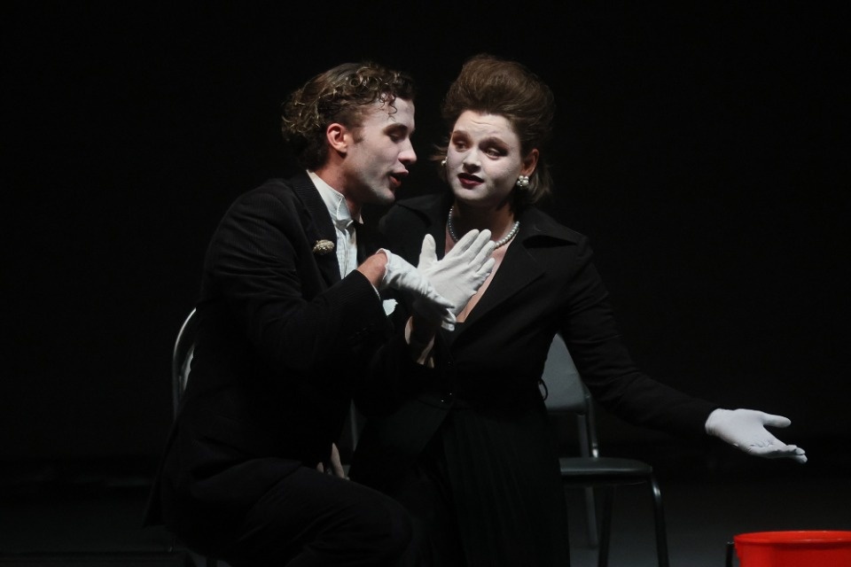 Взгляд на «Другое искусство» Взгляд на «Другое искусство»