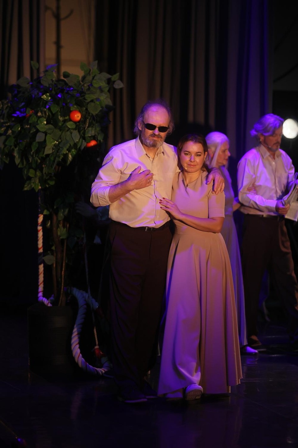 Совсем другое искусство Совсем другое искусство