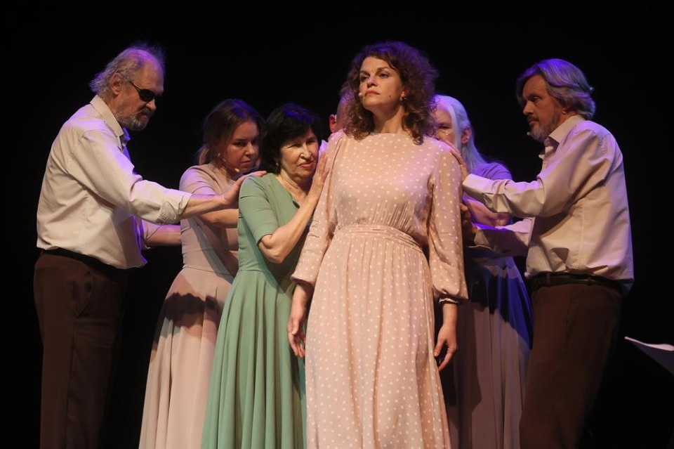 Совсем другое искусство Совсем другое искусство