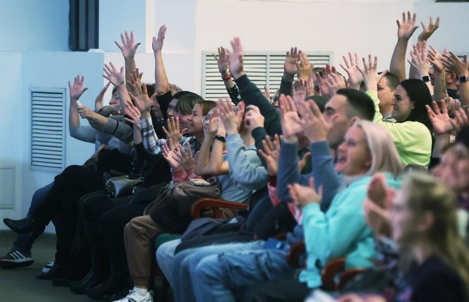Совсем другое искусство Совсем другое искусство