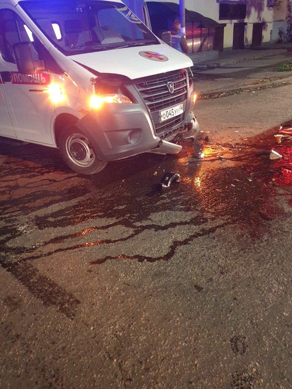 Машина скорой помощи попала в ДТП в ходе госпитализации пятимесячного ребенка  