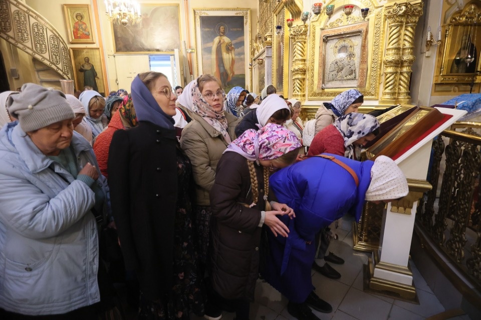 Митрополит Тихон попрощался с Печорами Митрополит Тихон попрощался с Печорами