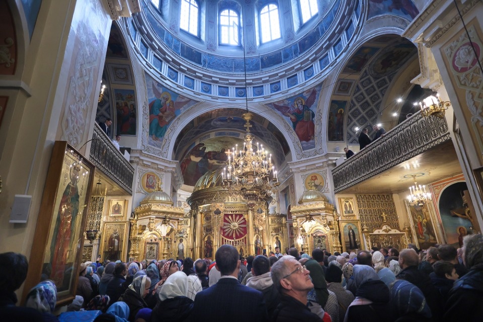 Митрополит Тихон попрощался с Печорами Митрополит Тихон попрощался с Печорами