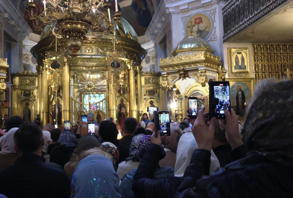 Митрополит Тихон попрощался с Печорами Митрополит Тихон попрощался с Печорами