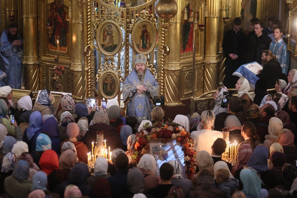 Митрополит Тихон попрощался с Печорами Митрополит Тихон попрощался с Печорами