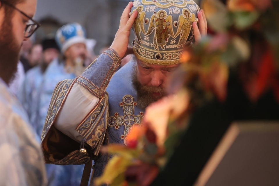 Митрополит Тихон попрощался с Печорами Митрополит Тихон попрощался с Печорами