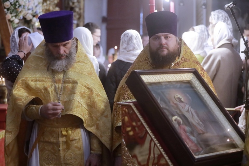 Митрополит Тихон простился с Псковом Митрополит Тихон простился с Псковом