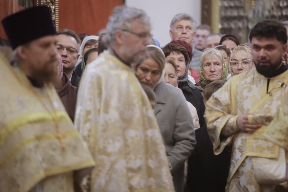 Митрополит Тихон простился с Псковом Митрополит Тихон простился с Псковом