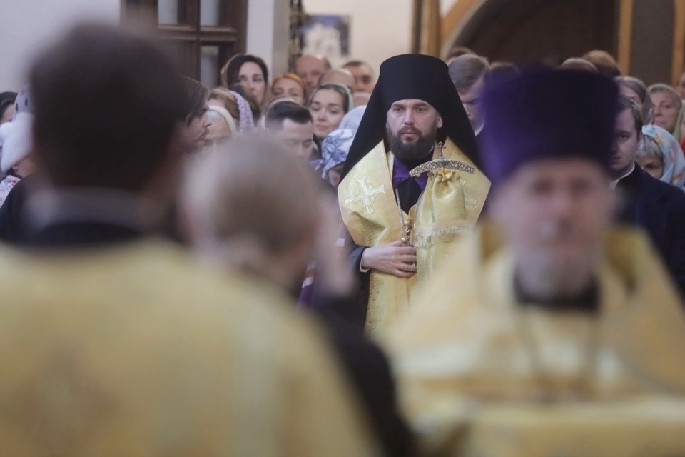 Владыка Тихон (Шевкунов) встретил нового главу Псковской митрополии Арсения Владыка Тихон (Шевкунов) встретил нового главу Псковской митрополии Арсения