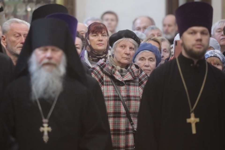 Владыка Тихон (Шевкунов) встретил нового главу Псковской митрополии Арсения Владыка Тихон (Шевкунов) встретил нового главу Псковской митрополии Арсения