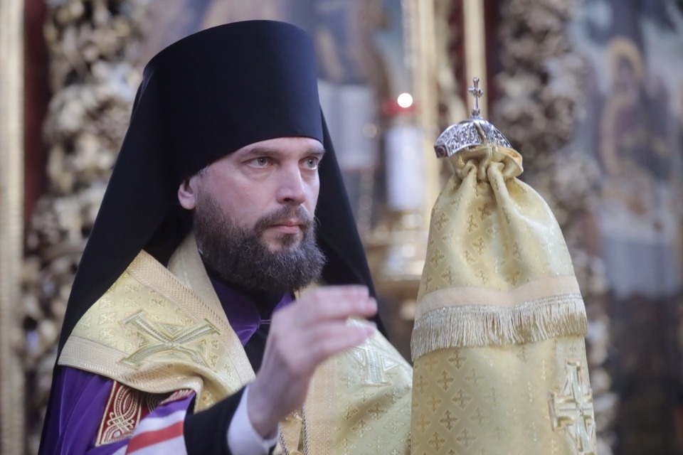 Владыка Тихон (Шевкунов) встретил нового главу Псковской митрополии Арсения Владыка Тихон (Шевкунов) встретил нового главу Псковской митрополии Арсения