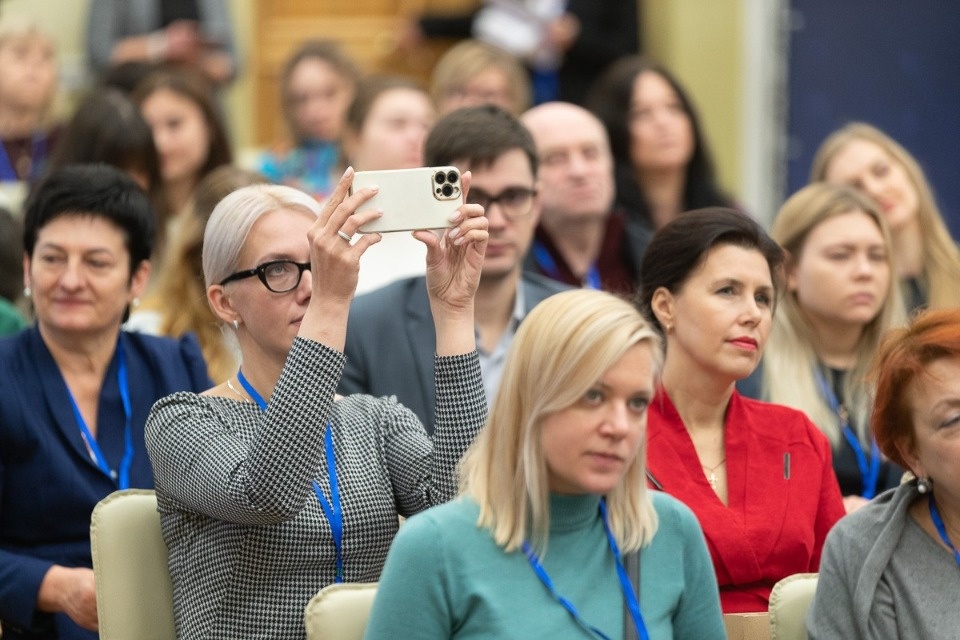 «Ураган уже бушует»