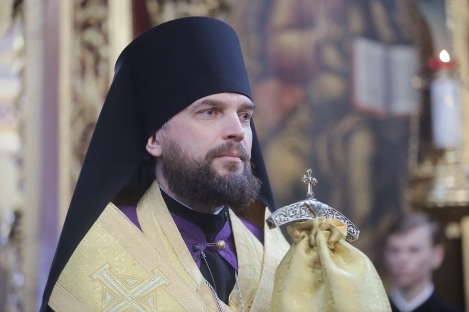 Митрополит Арсений впервые возглавит литургию в Троицком соборе Пскова Митрополит Арсений впервые возглавит литургию в Троицком соборе Пскова