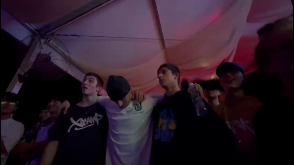 Команда псковского хип-хоп центра победила на оборочном фестивале в Китае