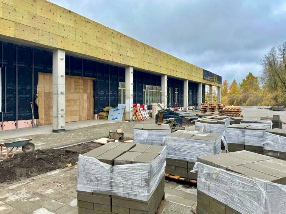 В Острове продолжается строительство Центра культурного развития