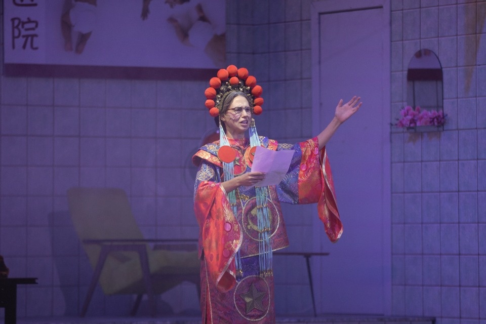 Восемь номинаций на премии «Золотая маска» получил спектакль псковского драмтеатра