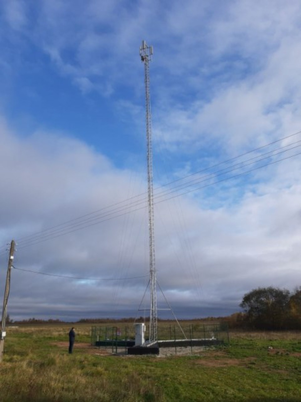 Базовую станцию сотовой связи установили в деревне Крутец Дедовичского района