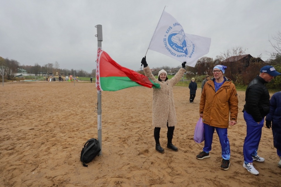  Горячие люди