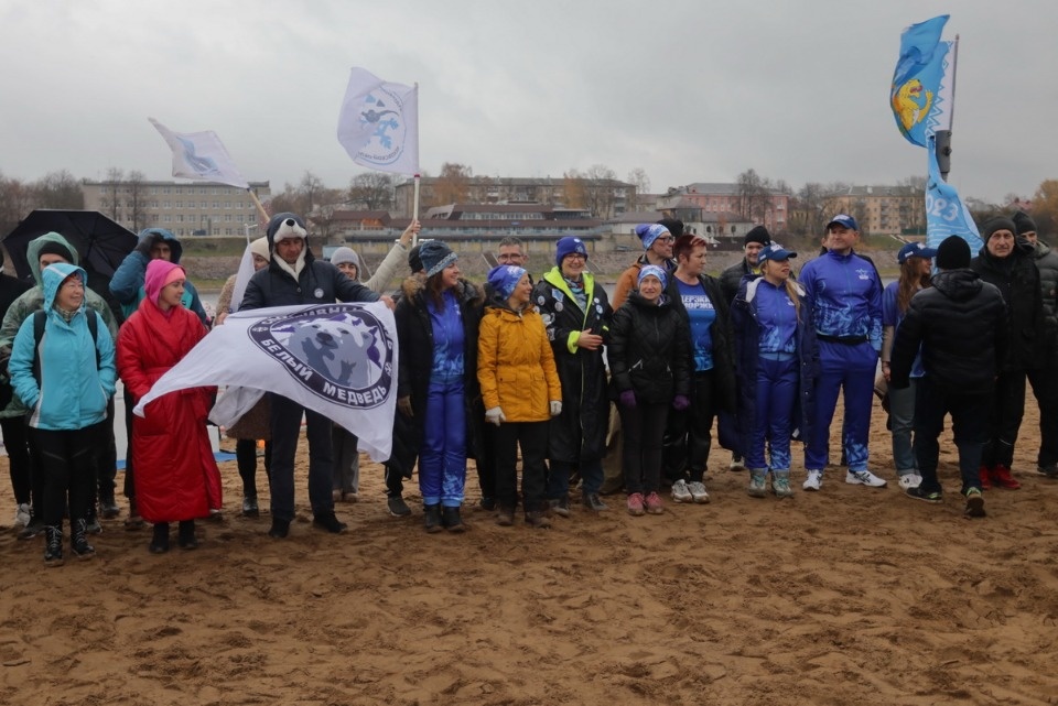  Горячие люди