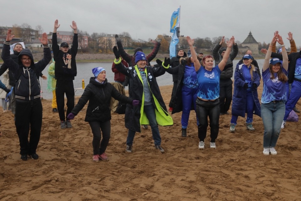  Горячие люди