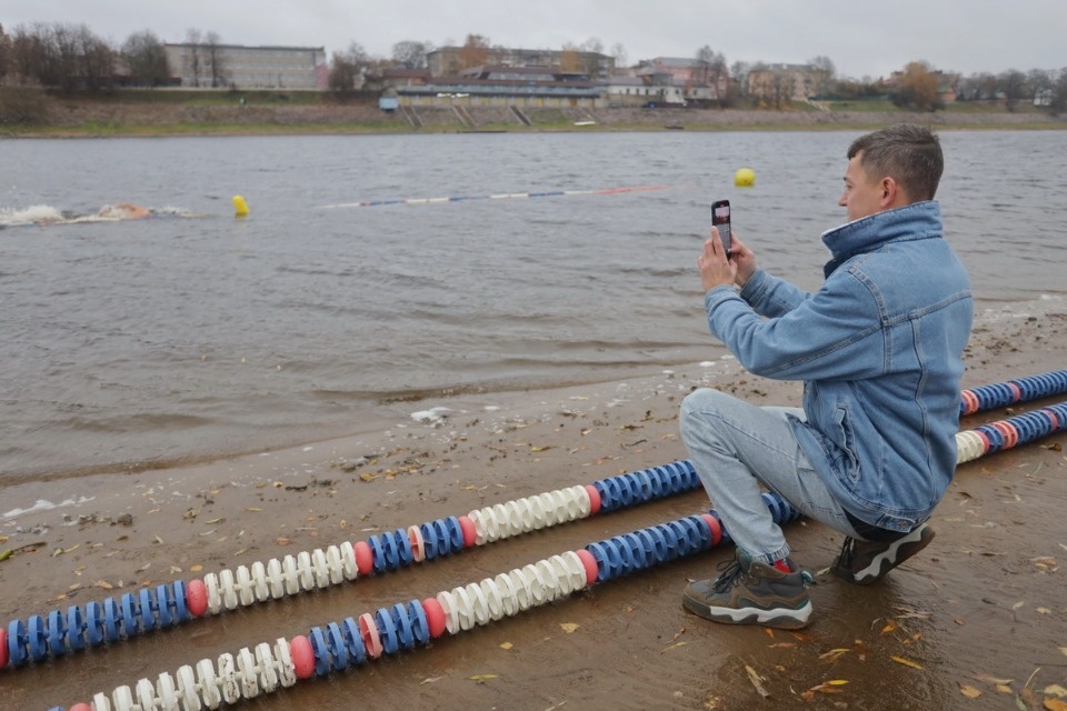  Горячие люди