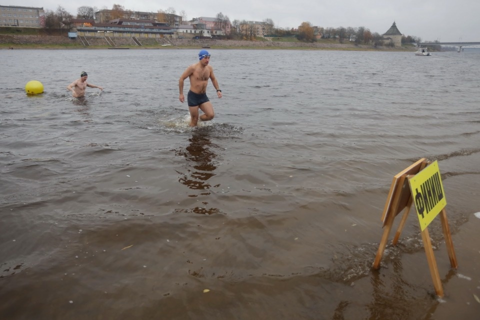  Горячие люди