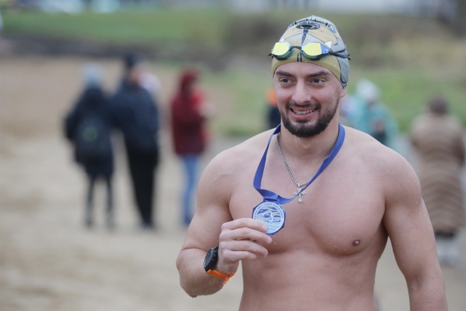  Горячие люди