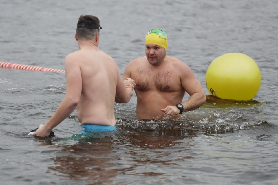  Горячие люди