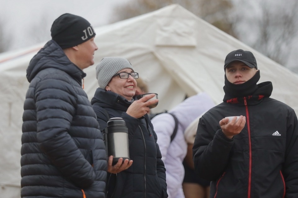  Горячие люди