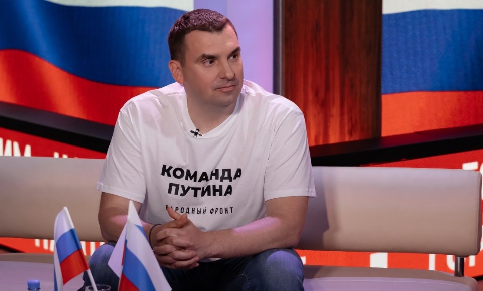 Народный фронт представил Владимиру Путину доклад о проблемах с оказанием медпомощи онкобольным Народный фронт представил Владимиру Путину доклад о проблемах с оказанием медпомощи онкобольным