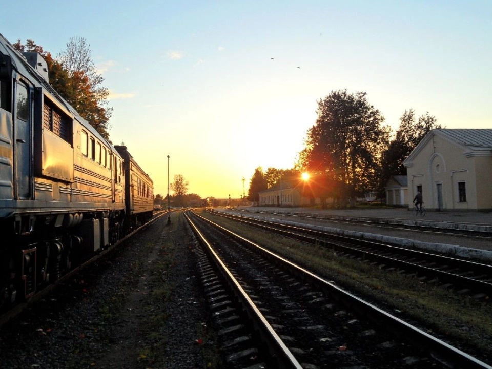 «Императорский вагон» планируют установить на железнодорожной станции «Дно» в Псковской области