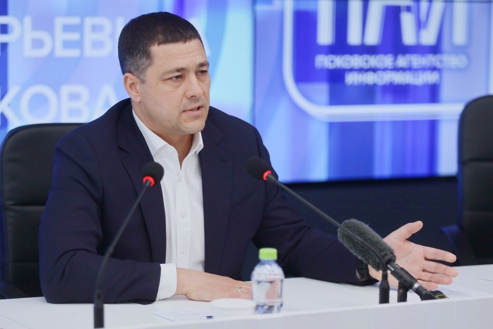 15 декабря губернатор Псковской области обратится к депутатам с бюджетным посланием 