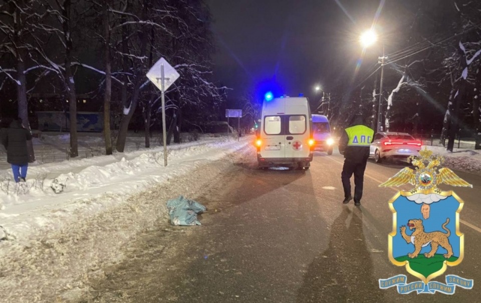 Очевидец помог в задержании виновника ДТП с пострадавшим в Пскове Очевидец помог в задержании виновника ДТП с пострадавшим в Пскове