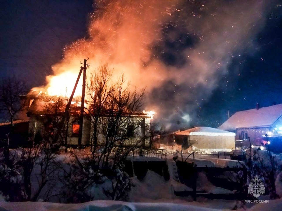 В Пскове на пожаре погиб мужчина