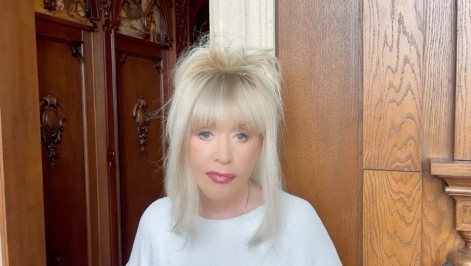 Стали известны подробности пересечения Аллой Пугачевой госграницы в Псковской области