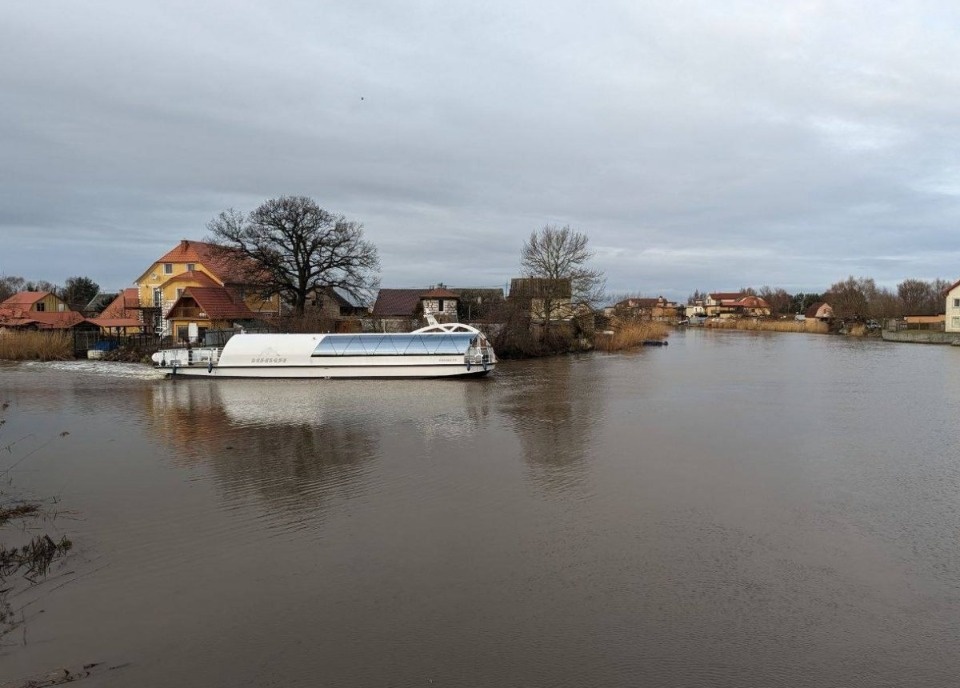 Псковское судно «Иния» проходит ходовые испытания под Калининградом