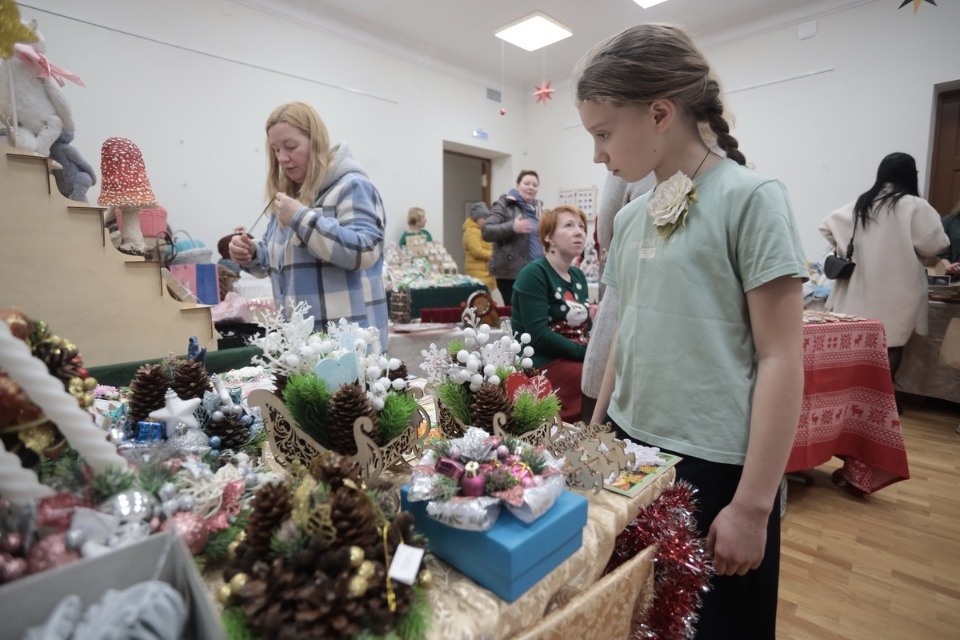 Глаз не оторвать Глаз не оторвать