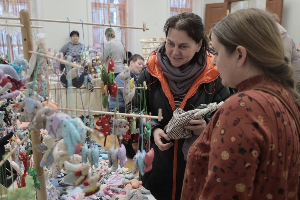 Глаз не оторвать Глаз не оторвать