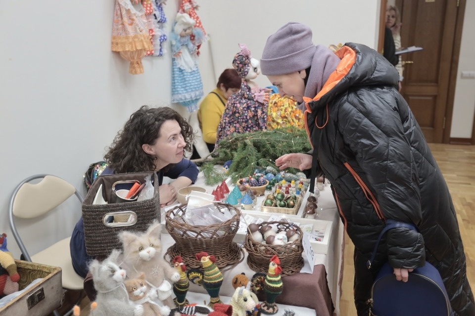 Глаз не оторвать Глаз не оторвать