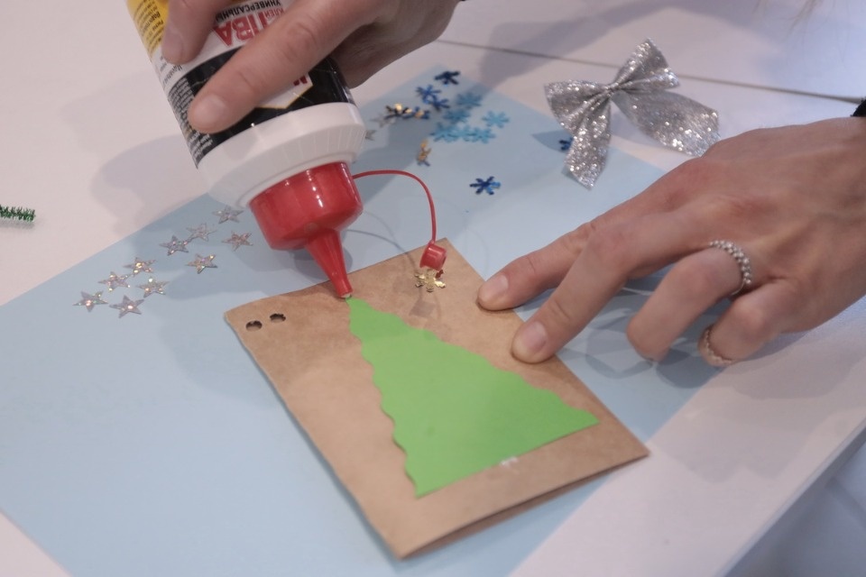 Открытые двери