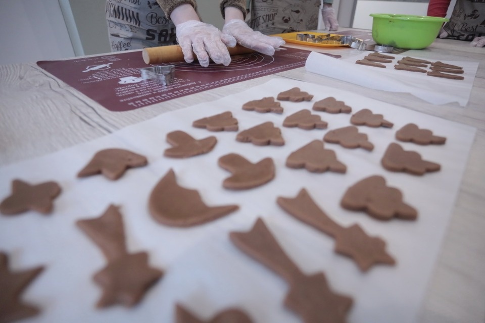 Открытые двери