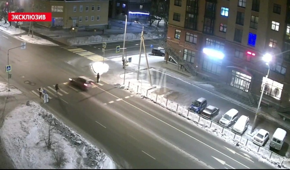 В Пскове машина сбила 6-летнего ребенка