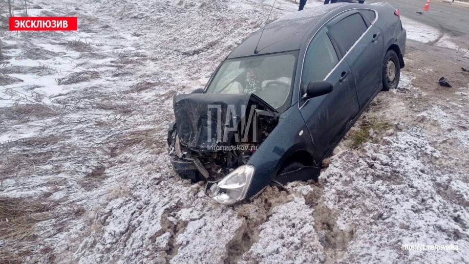 15 человек травмировались в результате ДТП в Псковской области за неделю 15 человек травмировались в результате ДТП в Псковской области за неделю