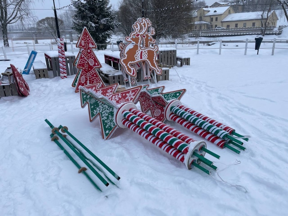 Новогодний парк «Сказочный лес» в Пскове посетили свыше 30 тысяч человек