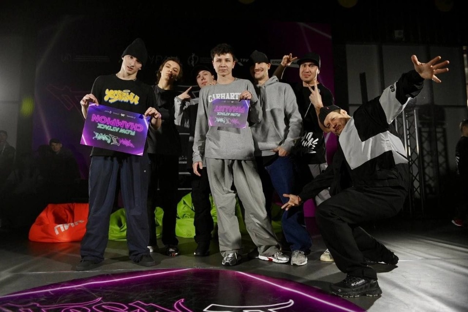 Псковские танцоры завоевали 13 медалей на турнире по брейкингу TEEN SPIRIT 2