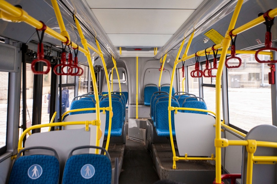 Автобусы из Петербурга поступят в Псковскую область 