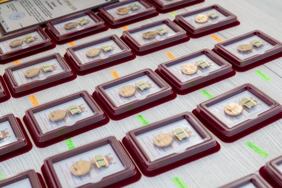 Памятные мероприятия к 80-летию снятия блокады Ленинграда проходят в Псковской области 